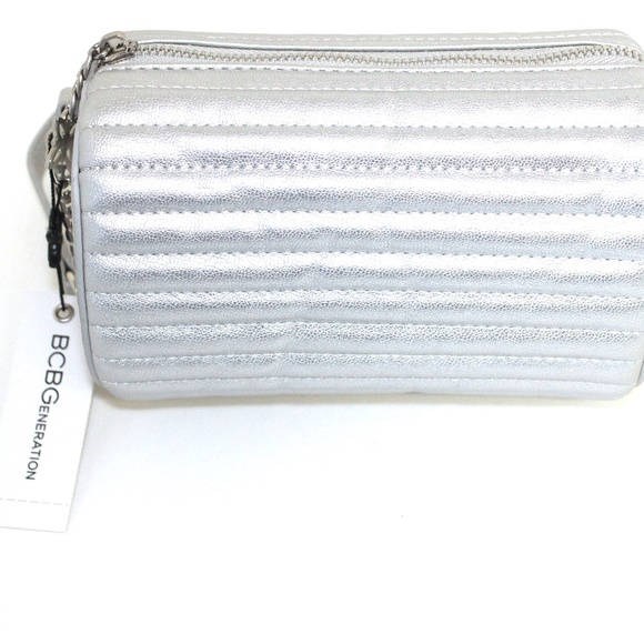 BCBG Generation Barrel Handbag - Picture 2 of 5